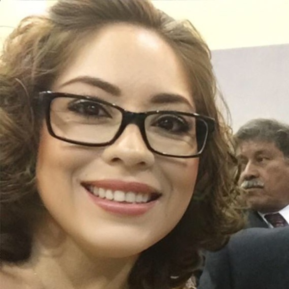 Meet your Posher, Mari